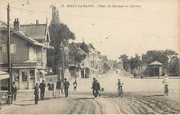 MALO LES BAINS - Place Du Kursaal Et L'avenue - 15 - Malo Les Bains