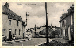 Doische - Rue Du Faubourg - Doische
