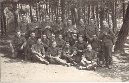 Carte Photo - Photographie J.Rossi Et Fils - Groupe De Soldat  - Carte Postale Ancienne - Personaggi