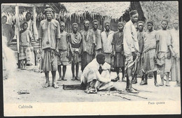 Postal Angola - Cabinda - Faca Quente Medicina Tradicional Feitiços - Sorciers Medicin Traditional Medicine - CPA Animé - Angola