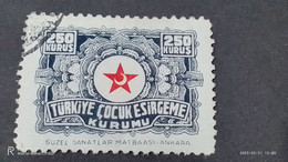 TÜRKEY--YARDIM PULLARI-1930-40  ÇOCUK ESİRGEME PULLARI  250K  DAMGALI - Timbres De Bienfaisance