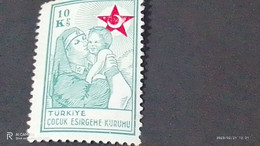 TÜRKEY--YARDIM PULLARI-1940-50  KIZILAY PULLARI  10K DAMGASIZ - Francobolli Di Beneficenza