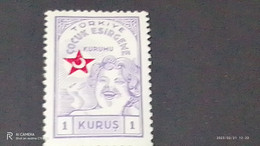 TÜRKEY--YARDIM PULLARI-1940-50  ÇOCUK ESİRGEME  1K DAMGASIZ - Charity Stamps