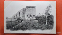 CPA (78) Louveciennes.  L'Aqueduc.  Animée.     (Précurseur) (X.1273) - Louveciennes