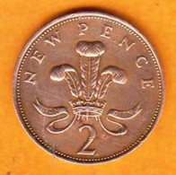 Grande Bretagne - 2 NEW PENCE - 1971 - 2 Pence & 2 New Pence