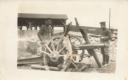 WW1 Militaria * Carte Photo * Soldats Et Canon * Matériel * France Sous Occupation Allemande Guerre 14/18 War - Oorlog 1914-18