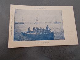 CARTE POSTALE.LES OEUVRES DE MER.ST PIERRE ET MIQUELON.PECHEURS HALANT UN CHALLAND.PRECURSEUR. - Saint-Pierre-et-Miquelon