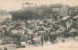 89 - YONNE - VEZELAY - Thème Marchés - La Foire - Bestiaux - 11378 - Marchés