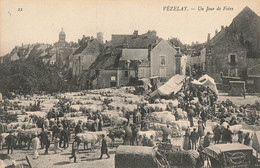 89 - YONNE - VEZELAY - Thème Marchés - La Foire - Bestiaux - 11389 - Marchés