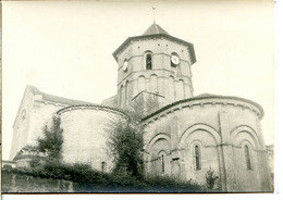16170 ROUILLAC - Joli Document Photo Format CPM - L'église Vue Du Côté Est - Tampon Dateur De 1976 - Rouillac