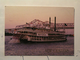 New Orleans - Mississippi River Paddlewheeler - New Orleans
