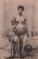 Nouvelle Caledonie - Pam - Femme Indigene Chef De La Tribu Des Ouebias - Carte Postale Ancienne - Nuova Caledonia