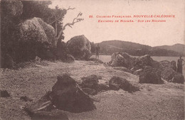 Nouvelle Caledonie - Environs De Noumea - Sur Les Rochers  - Carte Postale Ancienne - Nueva Caledonia