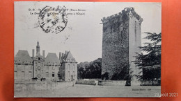 CPA (79) St Loup Sur Thouet. Le Donjon Et Le Château. (X.1487) - Saint Loup Lamaire