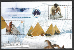 ARGENTINE. BF 75 De 2001. Institut Antarctique Argentin/Théodolite/Dinosaure. - Research Programs