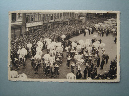 Carnaval De Binche - Groupe De Gilles Au Cortège - Binche