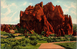 Colordao Pikes Peak Region Vista Of The Garden Of The Gods Curteich - Colorado Springs