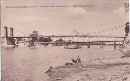 SAINT JUST SUR LOIRE                 ANCIEN PONT SUSPENDU ET LA PASSERELLE PROVISOIRE               LAVEUSES EN PP - Saint Just Saint Rambert