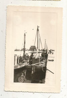 Photographie , 135 X 90 Mm, Bateaux DE PÊCHE - Boten