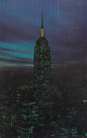 CARTOLINA  NEW YORK CITY,NEW YORK,STATI UNITI,EMPIRE STATE BUILDING AT NIGHT,VIAGGIATA 1964 - Empire State Building