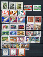 Portugal - 1975 - MNH ** - Stamps Of Complete Year Set - Mi1272/1304 - Cv € 139,10 - Ganze Jahrgänge