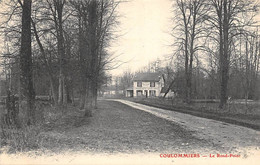 Coulommiers         77         Le Rond Pont.   Café      (voir Scan) - Coulommiers