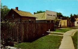 Nebraska Minden Harold Warp's Pioneer Village The Elm Creek Indian Fort - Autres & Non Classés