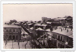 TIARET - La Place Carnot Et La Rue Bugeaud Sous La Neige - Tiaret