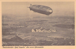 TRANSPORT - Friedrichshafen "Graf Zeppelin" über Seiner Geburtsstätte - Carte Postale Ancienne - Dirigibili