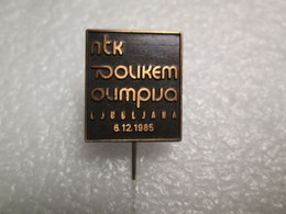 1985 Table Tennis NTK Olimpija Ljubljana Pin Badge - Tischtennis
