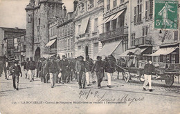 FRANCE - 17 - LA ROCHELLE - Convoi De Forçats Et Récidivistes Se Rendant à L'embarquement - Carte Postale Ancienne - La Rochelle