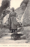 FRANCE - 17 - MESCHERS - Marie Guichard Revenant De La Pêche à La Grotte - LL - Carte Postale Ancienne - Meschers