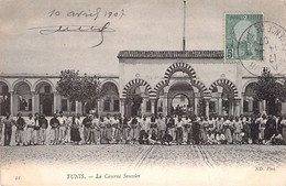 MILITARIA - TUNIS - La Caserne Saussier  - Carte Postale Ancienne - Caserme