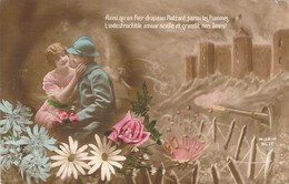 MILITARIA - Patriotique - Femme Avec Son Poilu - Carte Postale Ancienne - Patriottisch