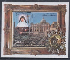 Inde BF N° 62  XX Canonisation De Sainte Alphonsa , Le Bloc Sans Charnière, TB - Hojas Bloque