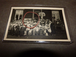 Carte Photo Groupe De Carnaval Devant Un Café à Lobbes - Gille No Binche - Lobbes