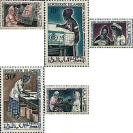 161027 MNH MAURITANIA 1967 PROMOCION DE LA MUJER - Mauritanie (1960-...)