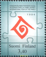 103316 MNH FINLANDIA 1994 AÑO INTERNACIONAL DE LA FAMILIA - Oblitérés