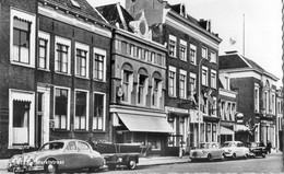 Sneek - Marktstraat - Jaguard (voiture) Tirant Un Bateau - Sneek