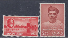 Inde N° 67 + 70 X  Lutte Contre Malaria Centenaire Naissance Bal Gangadhar Tilak, Les 2 Vals Trace De Charnière,sinon TB - Ungebraucht