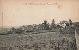 Le Cellier * Vue Du Village Prise à L'est * Vigne Vignoble - Le Cellier