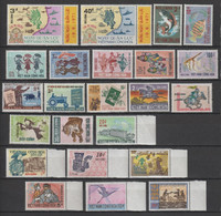 SUD VIETNAM - 1971 - ANNEE COMPLETE ! YVERT N° 390/412 - MICHEL N° 463/485 ** MNH - - Vietnam