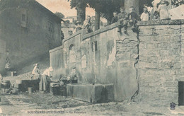 Bouxières Au Dames * La Fontaine Lavoir *1905 *  Enfants Villageois - Andere & Zonder Classificatie