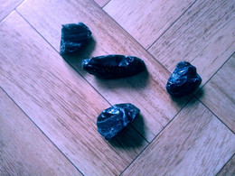 Obsidienne Noire Brute, Pierres Naturelles, Pierres Précieuses, Pierres De Guérison, Chakra 66gr - Minéraux