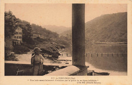 Hyères * Port Cros * L'ile Fée * Vue Sur La Baie - Hyeres