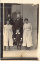 Photographie - Famille - Frères Et Sœurs - Enfant - Robes - Costumes  - Carte Postale Ancienne - Photographs