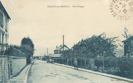 Blangy Sur Bresle * Rue Morgan * Automobile Ancienne * Villageois - Blangy-sur-Bresle