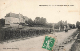 Manthelan * La Route De Ligueil * La Bichetterie * Château Manoir - Autres & Non Classés