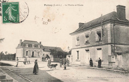 Pernay * Place De La Mairie Et L'école * Villageois - Autres & Non Classés