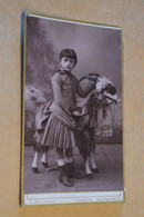 Photo Très Ancienne,fillette,enfant Et Jouet,cheval Avec Cornes... ,collection,10,5 Cm. Sur 6,5 Cm. - Anciennes (Av. 1900)